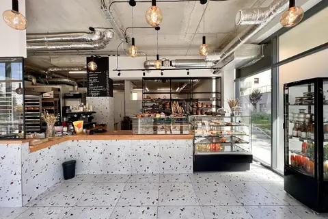 Davison's Bakery photo 1